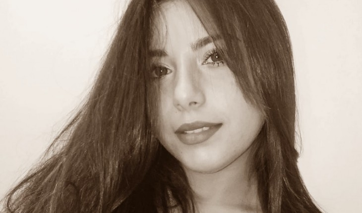 Irmão de Yasmim Gabrielle divulga foto da infância dos dois e emociona internautas Irmão de Yasmim Gabrielle divulga foto da infância dos dois e emociona internautas