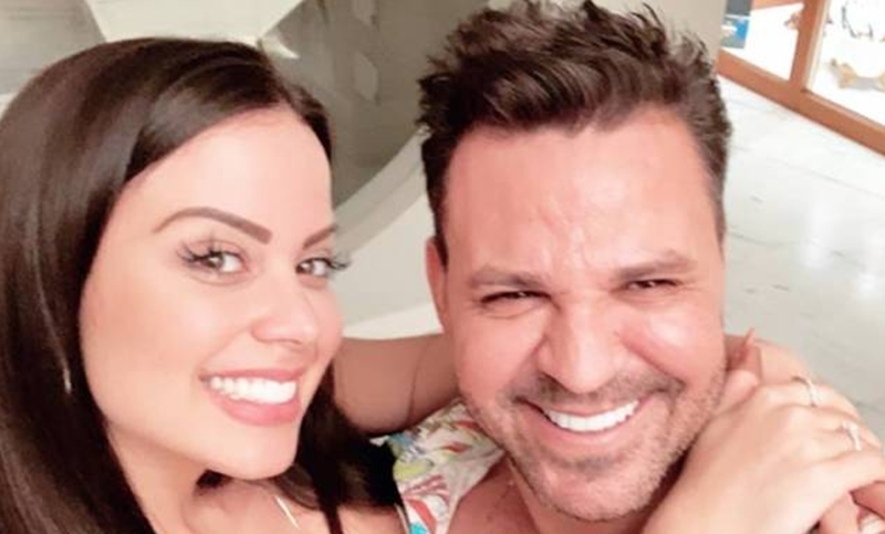 Após três meses do término, Eduardo Costa continua pagando aluguel, salário e carro de R$ 400 mil para ex Após três meses do término, Eduardo Costa continua pagando aluguel, salário e carro de R$ 400 mil para ex