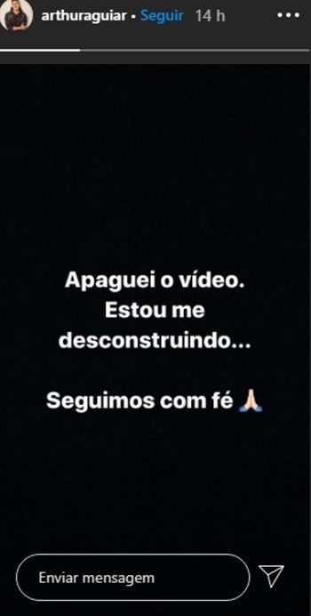 Arthur Aguiar se arrepende após desmentir Mayra e faz desabafo: "Estou me desconstruindo" Arthur Aguiar se arrepende após desmentir Mayra e faz desabafo: "Estou me desconstruindo"