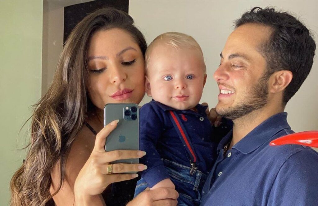 Thammy Miranda se emociona ao ganhar homenagem de Dia dos Pais de Andressa Ferreira Thammy Miranda se emociona ao ganhar homenagem de Dia dos Pais de Andressa Ferreira