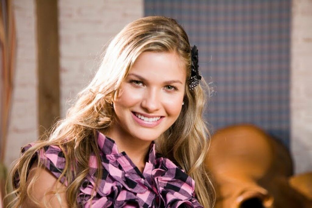 Andressa Suita é a segunda ex-peoa de 'A Fazenda' com maior número de seguidores no Instagram Andressa Suita é a segunda ex-peoa de 'A Fazenda' com maior número de seguidores no Instagram