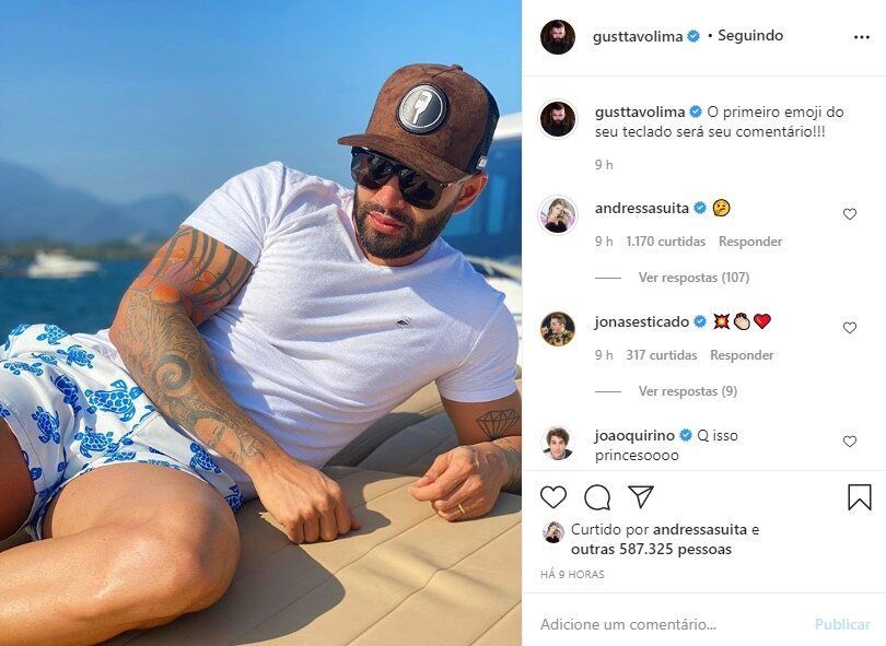 Gusttavo Lima faz pose de influencer em iate e leva bronca da esposa em forma de emoji Gusttavo Lima faz pose de influencer em iate e leva bronca da esposa em forma de emoji