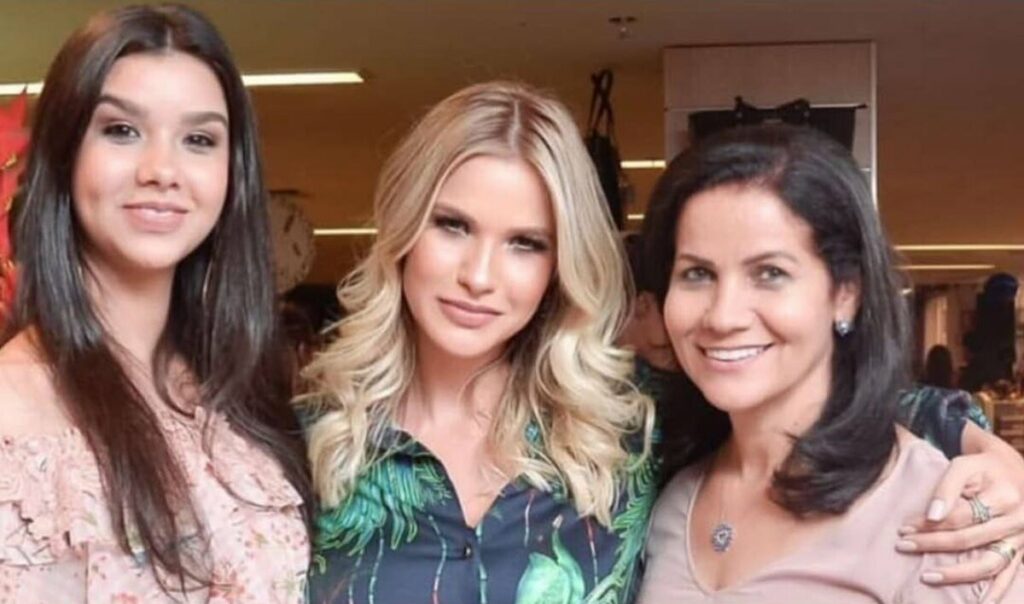 Mãe de Andressa Suita mostra fotos de quando os filhos eram crianças: "Amo tanto" Mãe de Andressa Suita mostra fotos de quando os filhos eram crianças: "Amo tanto"