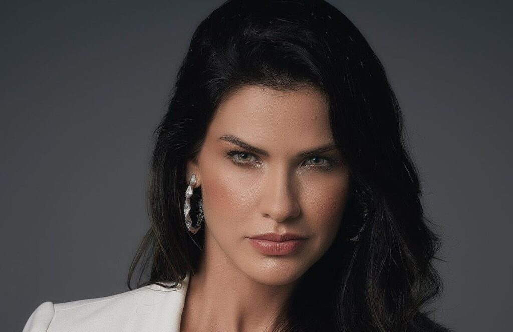 Andressa Suita: "Sem rancor, porém com memória boa" Andressa Suita: "Sem rancor, porém com memória boa"