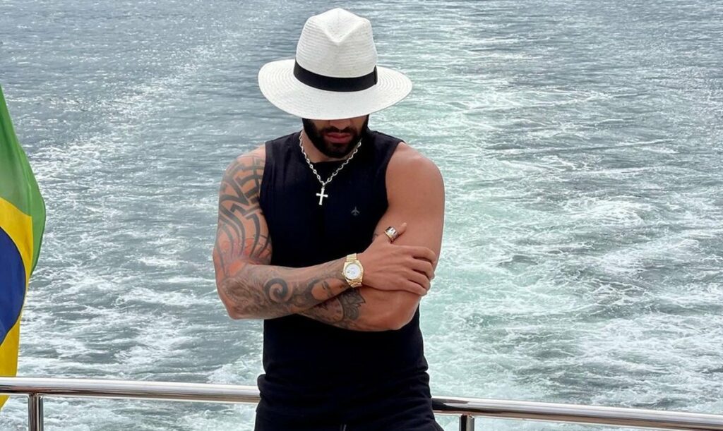 Gusttavo Lima anuncia novo projeto, 'Embaixador Em Alto Mar' Gusttavo Lima anuncia novo projeto, 'Embaixador Em Alto Mar'
