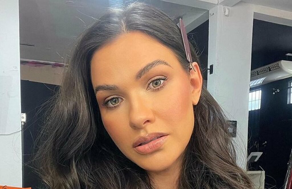 Após ensaio, Andressa Suita tem fotos ignoradas pelos filhos: "Moral zero" Após ensaio, Andressa Suita tem fotos ignoradas pelos filhos: "Moral zero"