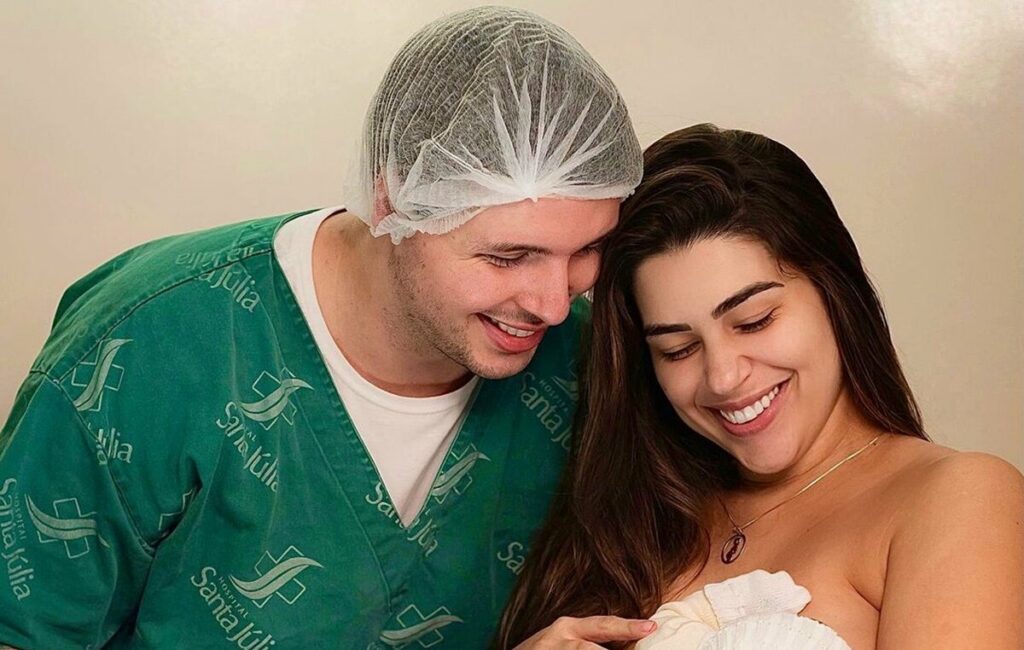 Nasce Malu, a primeira filha de Vivian Amorim e Leo Hirschmann Nasce Malu, a primeira filha de Vivian Amorim e Leo Hirschmann