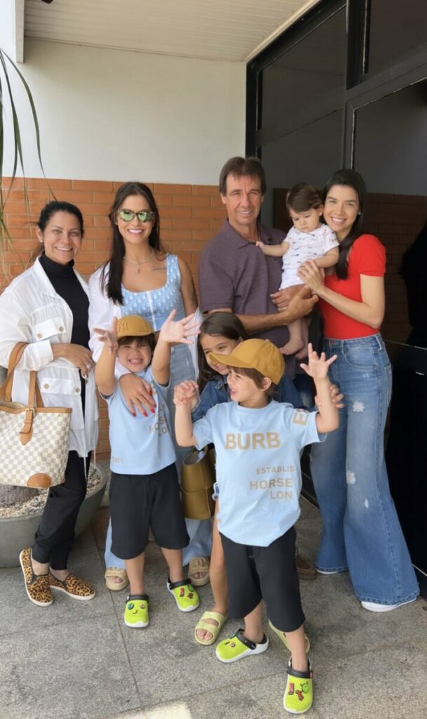 Andressa Suita viaja com a família para hotel luxuoso em Arraial d'Ajuda, Bahia  