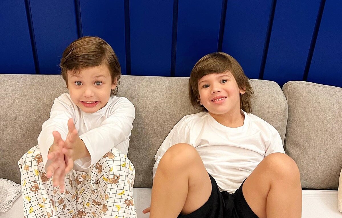 Andressa Suita mostra os filhos cantando a música de 'bom dia' na fazenda em Goiânia F5 NOTICIA